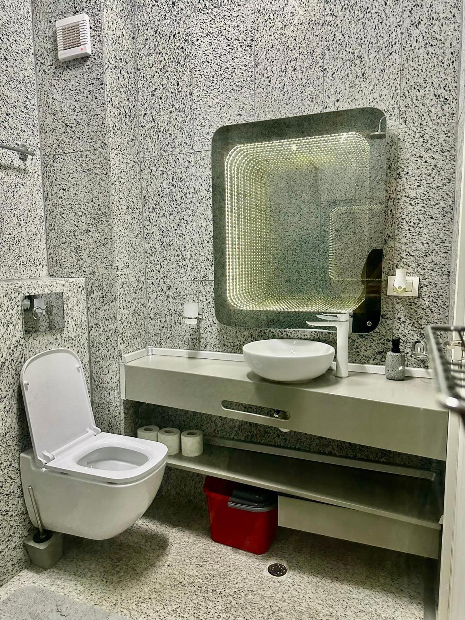 Metamorfoz Apartment Navodari Luaran gambar